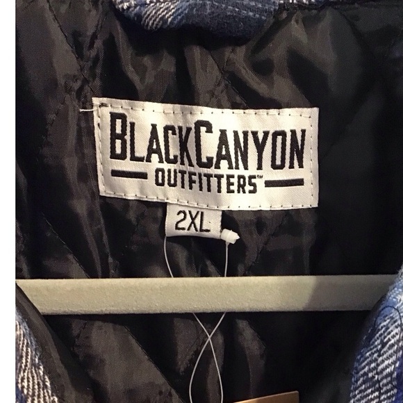 Black Canyon Outfitters Quilted Flannel Jacket - Picture 4 of 7